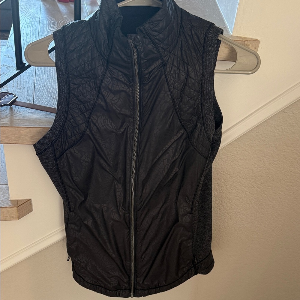 lululemon athletica Dark Quilted Vest